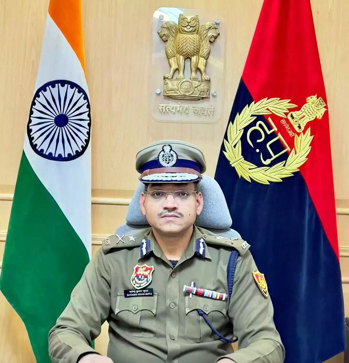 Card image top